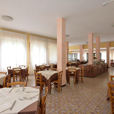 Hotel Attico Chianciano Terme Εξωτερικό φωτογραφία