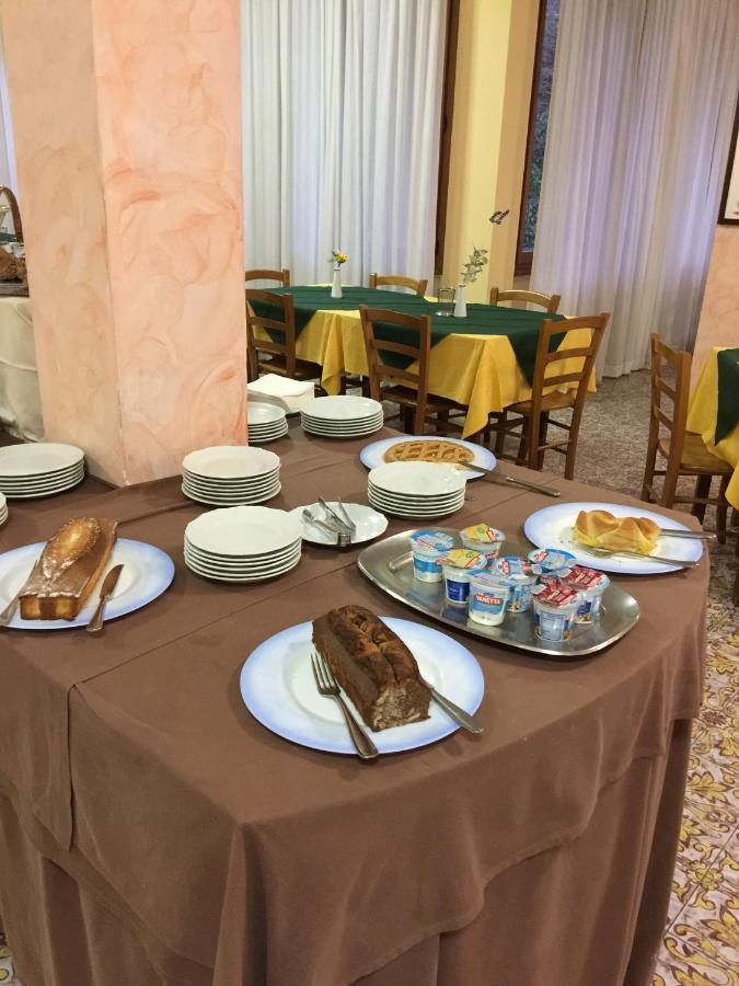 Hotel Attico Chianciano Terme Εξωτερικό φωτογραφία